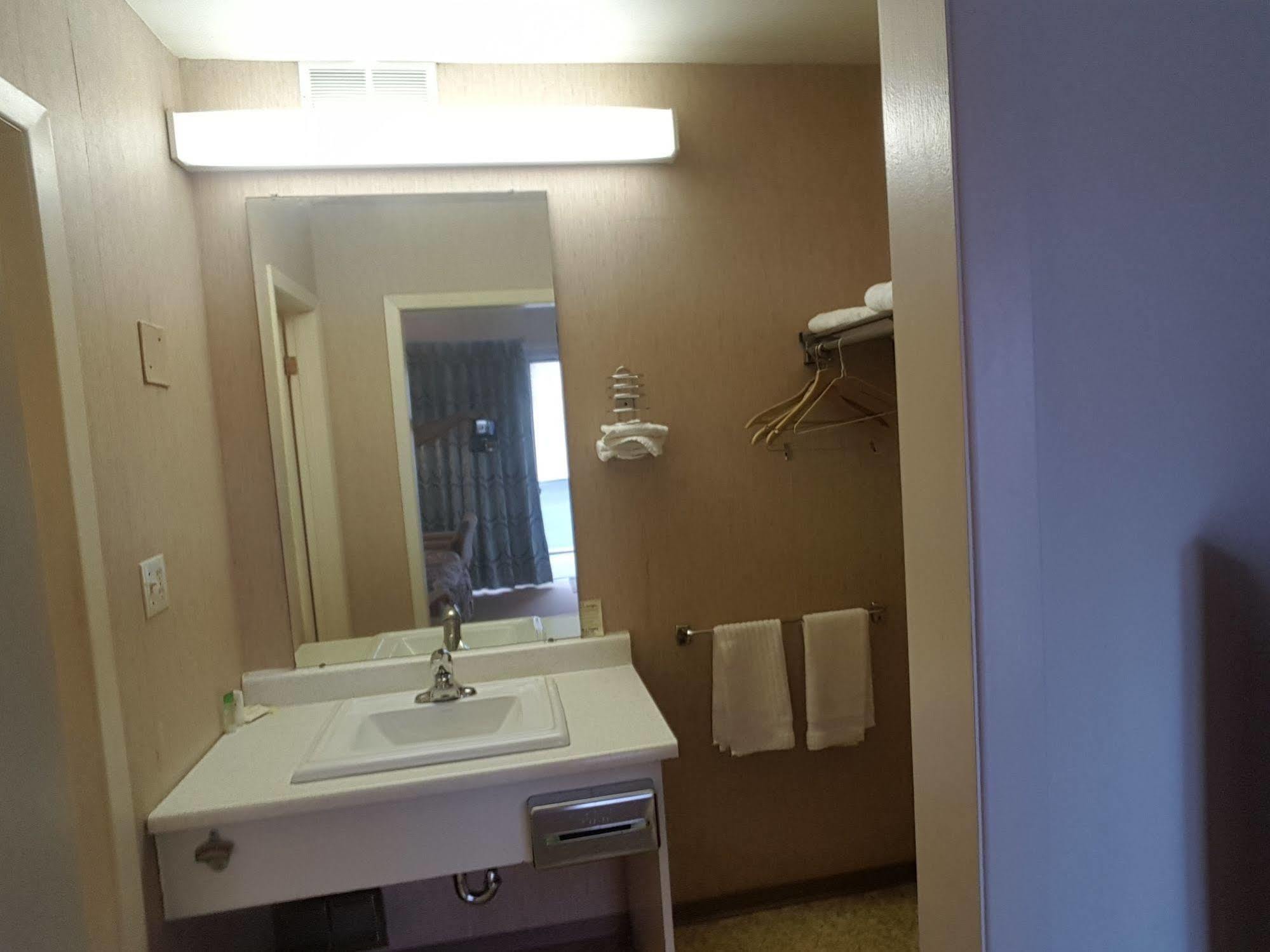 Town'N Country Motor Inn Leamington Exteriér fotografie
